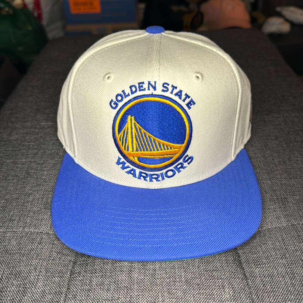 White Golden State Warriors SnapBack